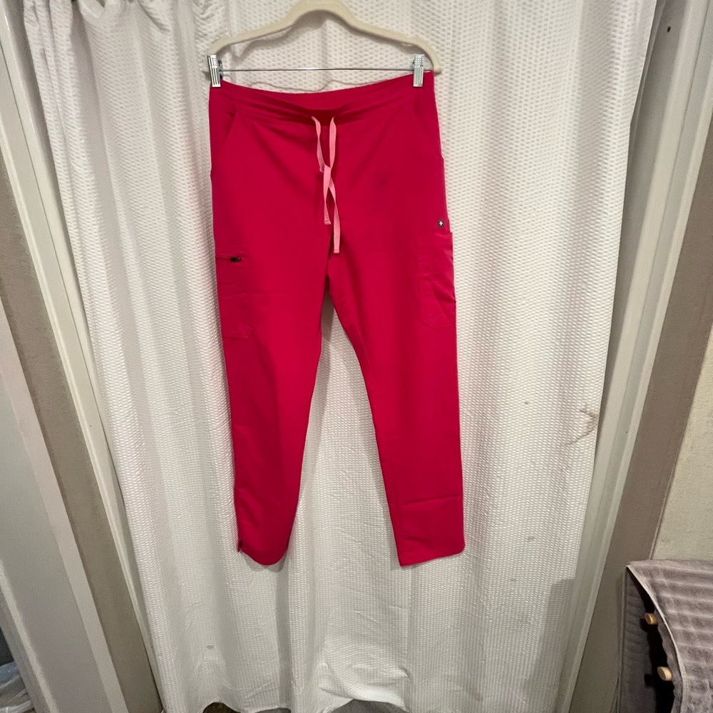 Women’s Hot Pink Fig Scrub Pants with light paint drawstring